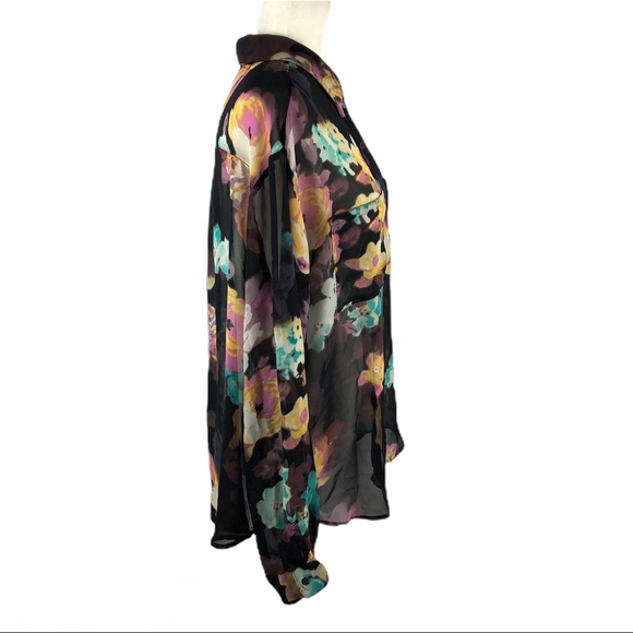 Decree Floral Chiffon Button Down Shirt - Picture 4 of 9